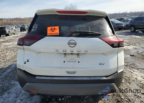 2023 Nissan Rogue Sv z USA, uszkodzony, nr VIN 5N1BT3BA8PC763315